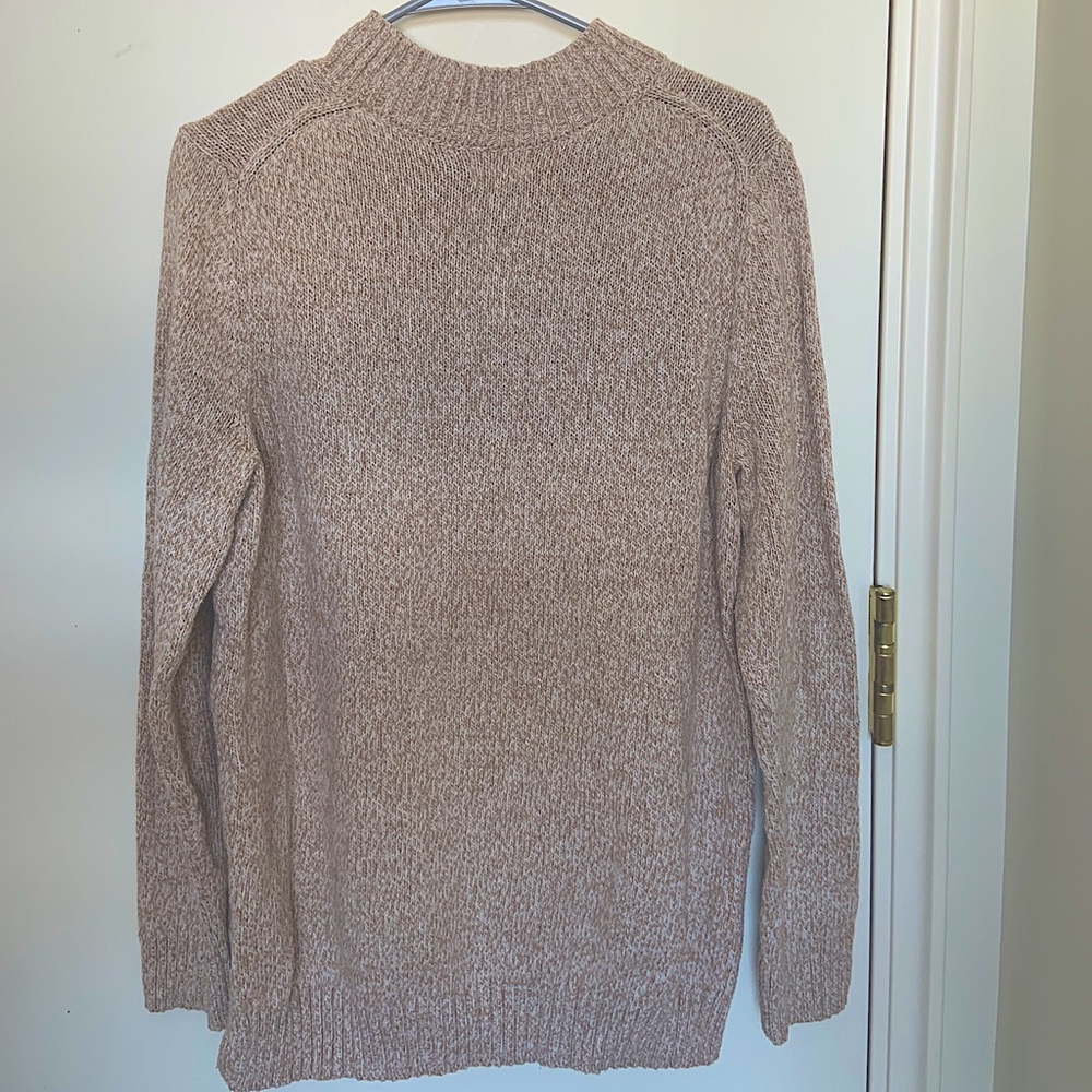 Old Navy sweater